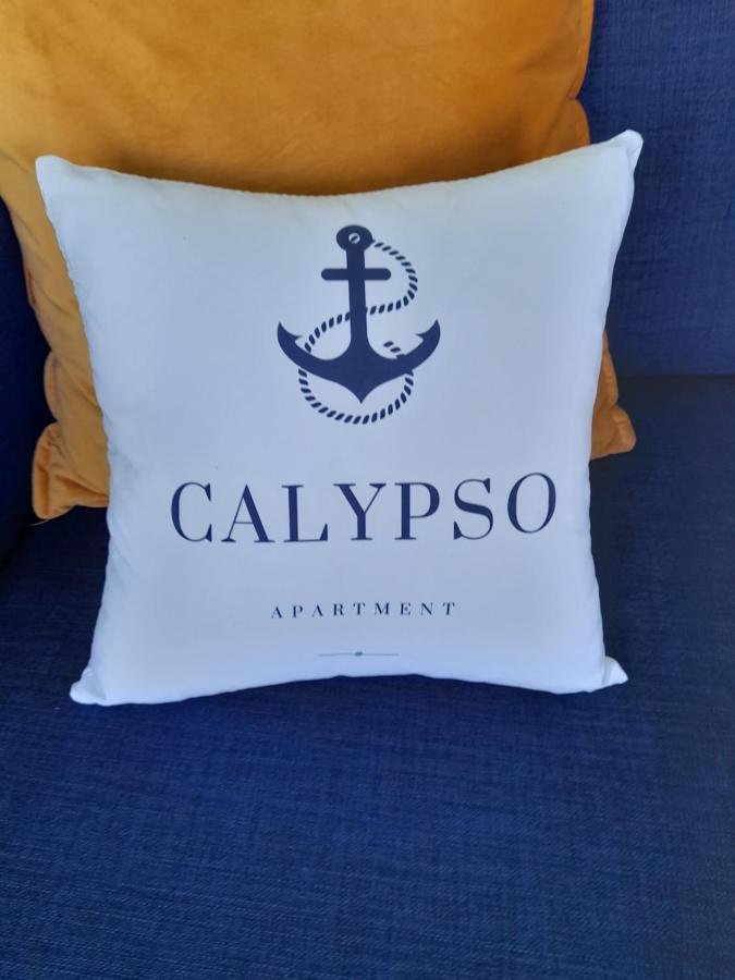 Calypso Apartment Пафос Екстериор снимка